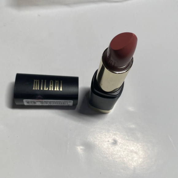 New Makeup Bundle#5 Wet&Wild Eyeshadow Palette,1 Highlighter,1 Blush, 3 Lip - Picture 16 of 16